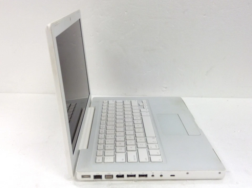 Laptop Apple MacBook Pro A1181 13" Intel Core Duo 2.0GHz, 2GB RAM DVD-RW FUNCIONANDO Foto 4 de 4