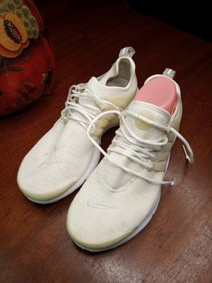 Nike Air Presto Womens 10M Knit Sock Sneakers White Pure Platinum Shoes