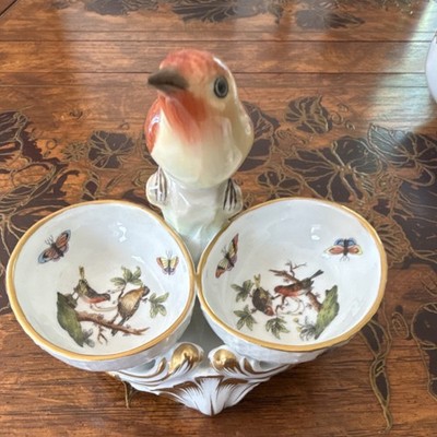 Herend Hnvgary Hand Painted Porcelain Salt Pepper Cellar Bird Vintage Old Money 