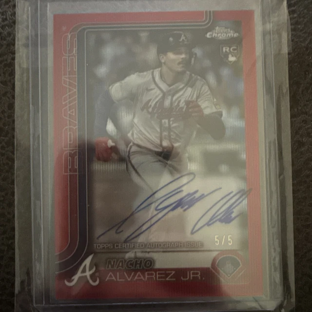 2025 Topps Chrome Nacho Alvarez Jr. RC Red Wave Auto #5/5 Atlanta Braves Rookie