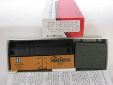 InterMountain/LONGS  ATSF RR-27 Reefer  "GRAND CANYON" #34775   NIB