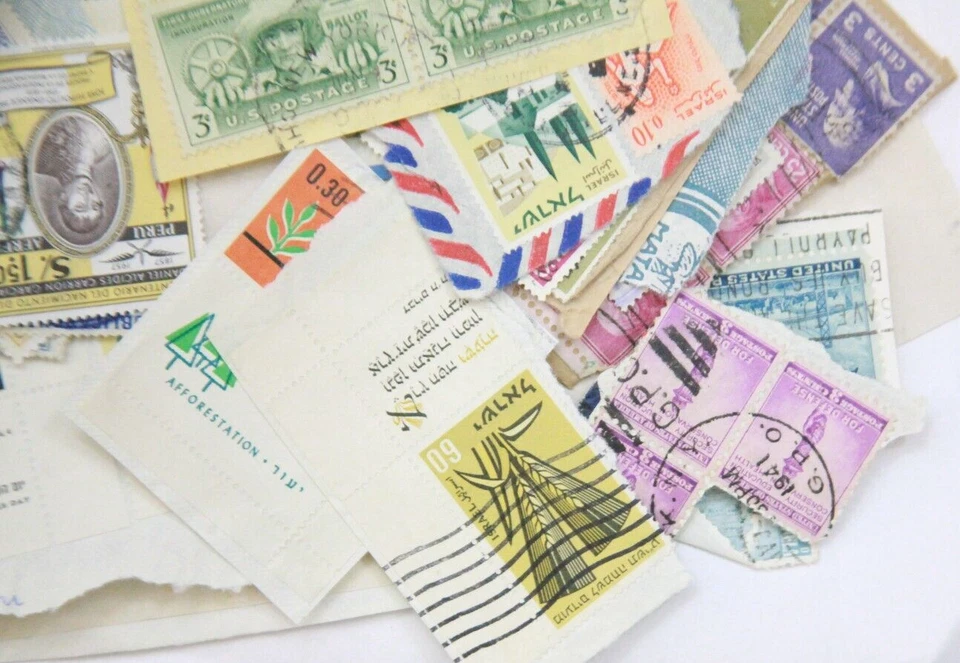 Vintage Collector Stamp Collection Storage Unit Unresearched US Foreign BB331 - Image 4 of 4