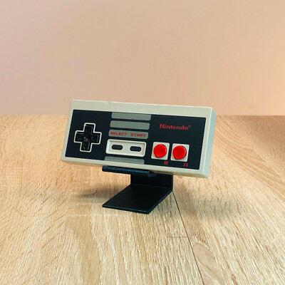 Nintendo Entertainment System NES Controller Halter Stand Ständer Halterung