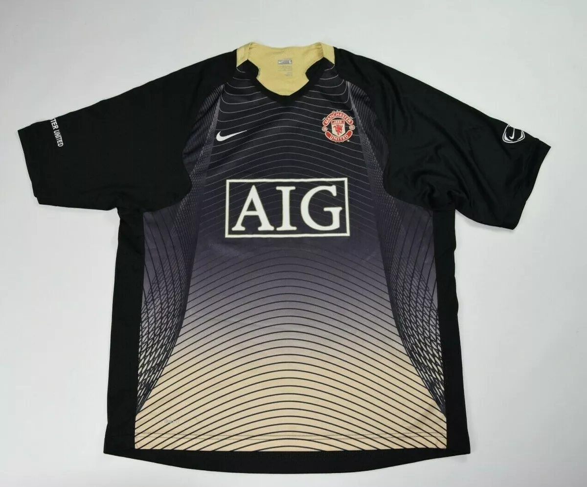 man utd aig jersey