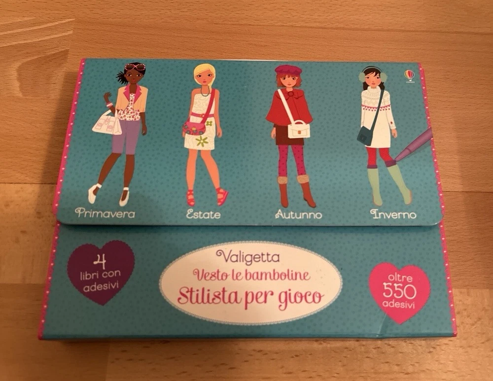 Kleide die Sticker-Puppe an mit über 550 Aufkleber auf Italienisch