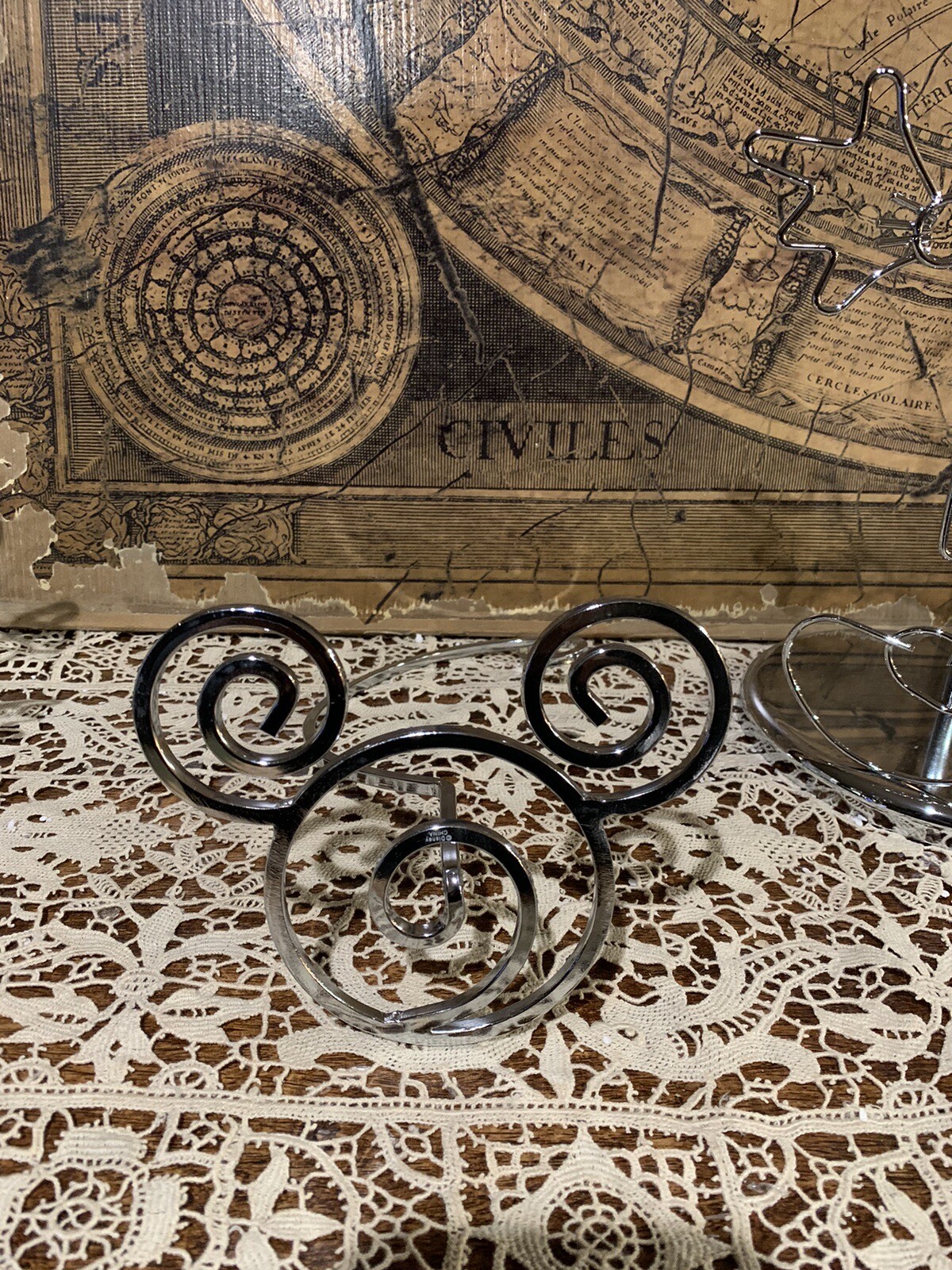 Disney Vintage Mickey Mouse Paper Towel, Napkin And Banana Holder, Wire