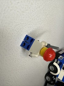 LEGO CITY: Cement Mixer (7990) Complete with minifigure, instructions