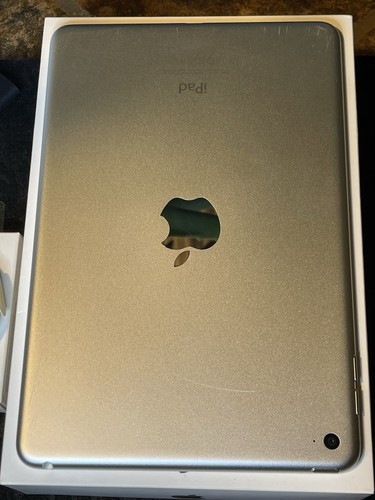 Apple iPad mini 4 (128gb) Wi-Fi (A1538) Silver {iOS15}100% JAILBREAK Dopamine - Afbeelding 9 van 12
