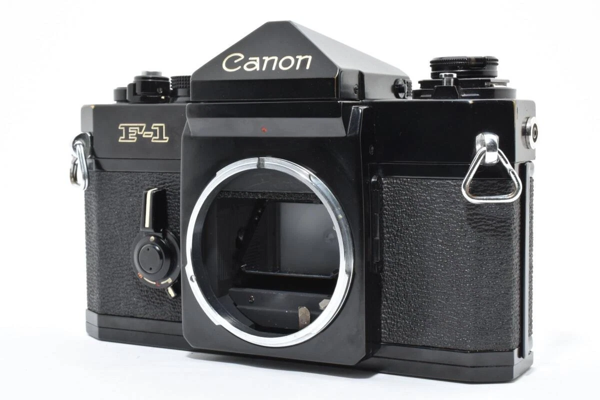 Canon F-1 (early) Argentique Avec FD 50mm 1.4 SSC - N Comme Neuf Avec Sangle - Japon