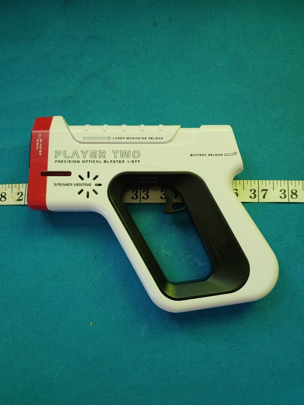 FAO Schwartz “Player Two” Precision Optical Blaster
