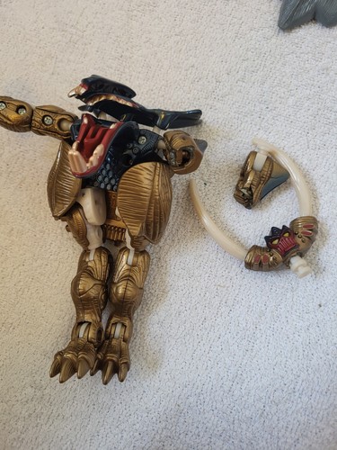 Transformers Beast Wars Lot INCOMPLETE BROKEN Hasbro Action Figure Parts - Picture 2 of 14