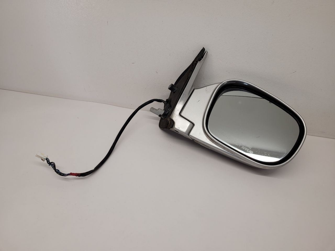 01-04 NISSAN PATHFINDER RH Passenger Side View Mirror Power Painted Finish SLV 