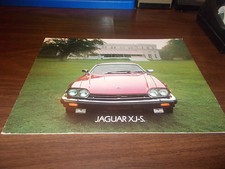 1984 Jaguar XJ-S 12-page Deluxe Sales Catalog /Rosecliff Mansion, Newport, RI