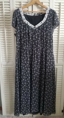 sheer sleeve floral dress