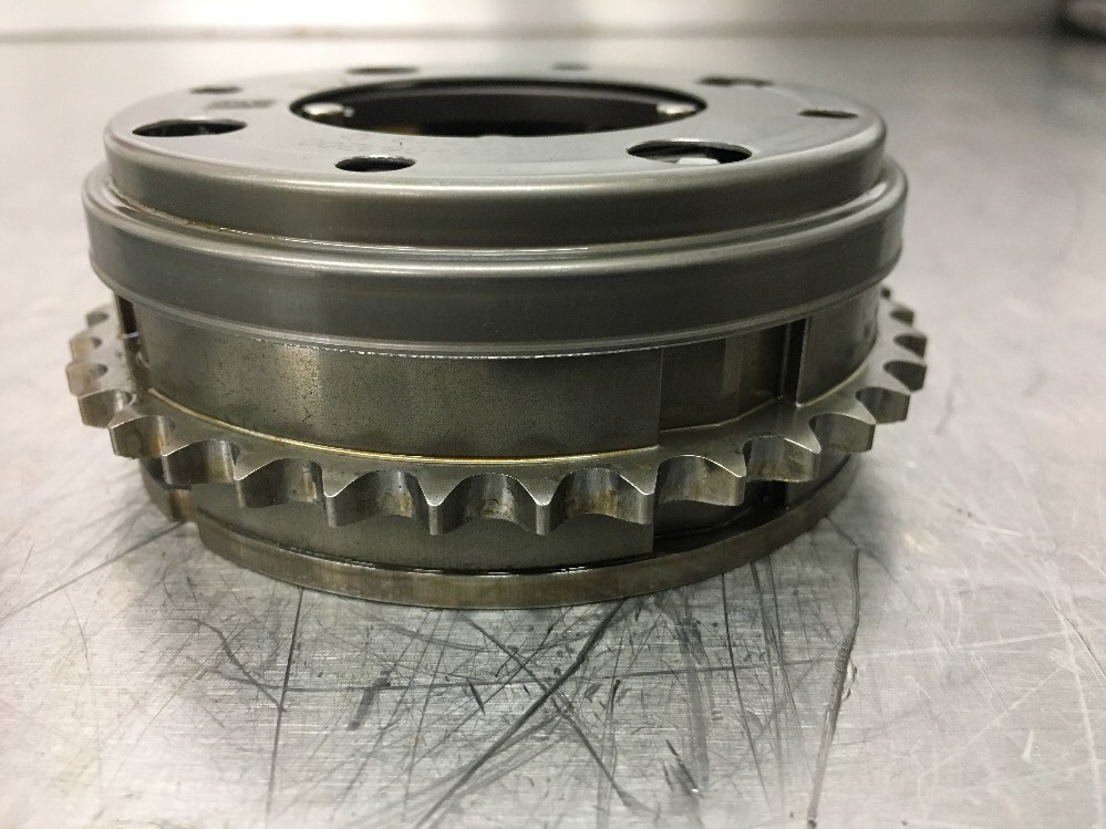 BMW OEM Used F32 F33 F34 G30 Exhaust Camshaft Gear 11368617693 OEM  