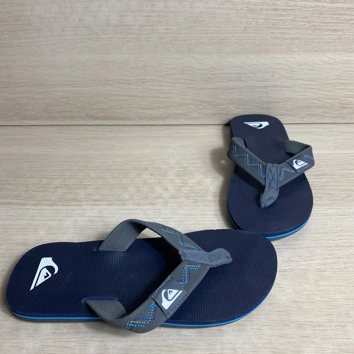 Quiksilver womens best sale flip flop sandals