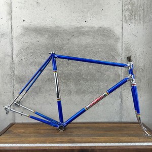 Thousand, le casque vélo tendance au look vintage - Avis et Guide