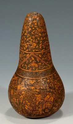 Fine Rare Peru Carved Gourd signed Delia M. Poma de Nuñez Wanka Quechua, b. 1956