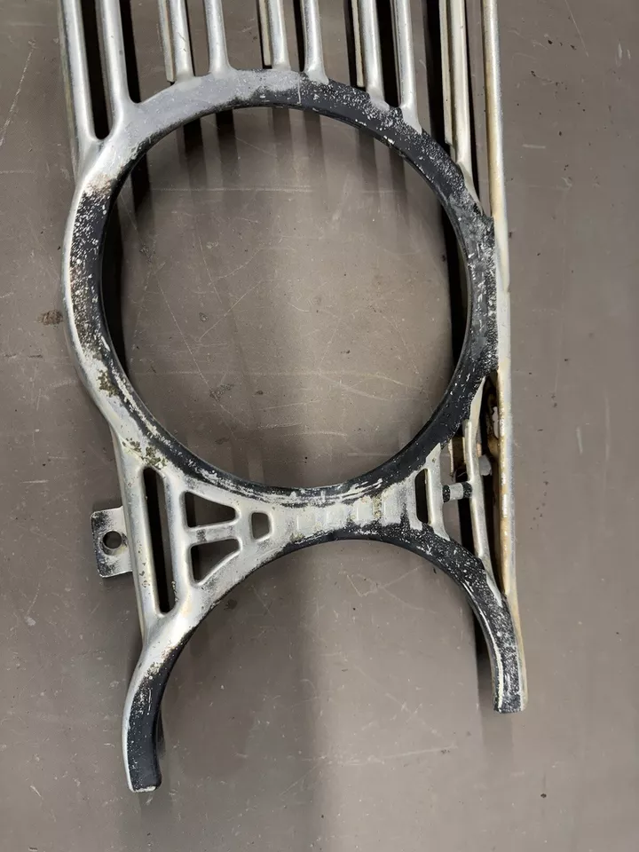 1962 Ford Galaxie grade dianteira moldura acabamento grade 500 XL LTD 500 moldura para farol - Imagem 2 de 4