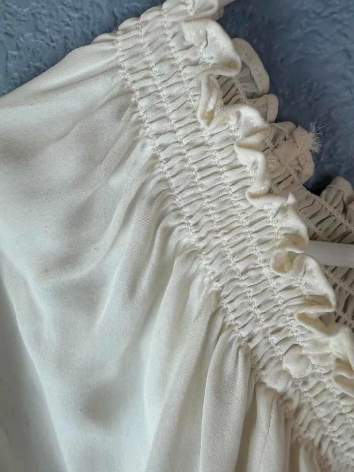 Blusa Nicole Miller Artelier Mujer Pequeña Blanca Hombro Descubierto Boho Campesina Top Foto 4 de 4