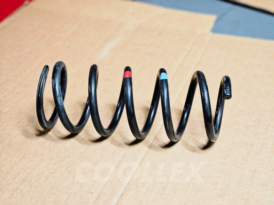 /\ 06-13 Muelle helicoidal delantero izquierdo Lexus Is250 Is350 48131-53151 OEM usado Foto 2 de 4