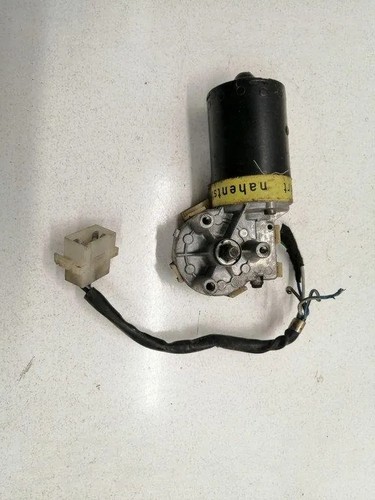 VW PASSAT B3/B4 3A2, 35I Scheibenwischermotor 0390241103 1.60 Diesel 17138001