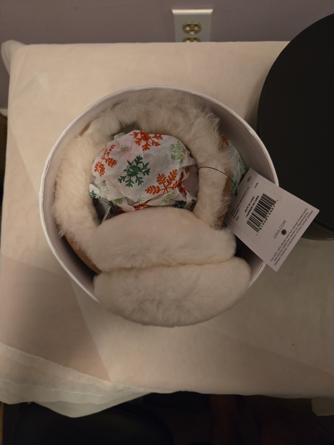 Ugg Women's Earmuff Sheepskin Embroidery Water Resistant image 6