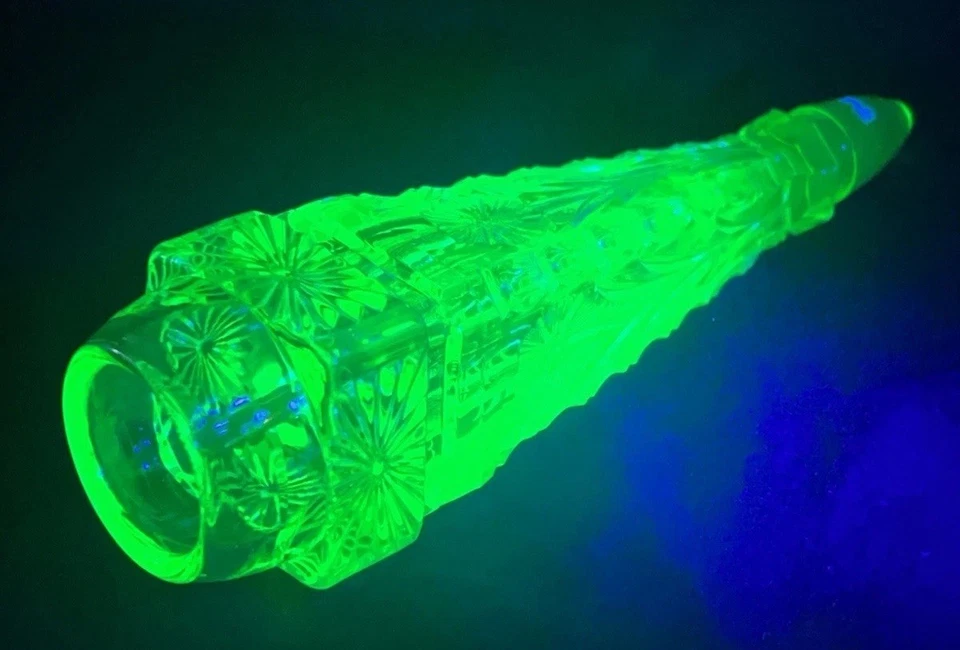 Antique Green Vaseline Uranium Glass Car Hearse Carriage Bud Vase Early 19c - Image 2 of 4