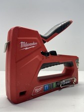 MILWAUKEE HAND STAPLER (P14027299)