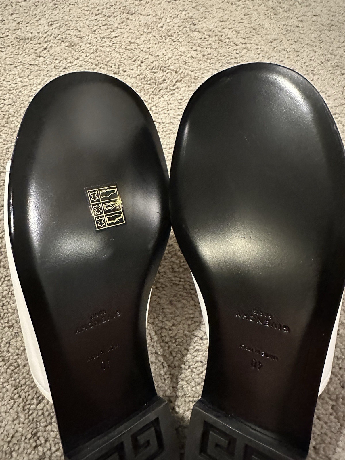 Givenchy White 4G Flat Sandals Sz 40/8.5 thumbnail 12