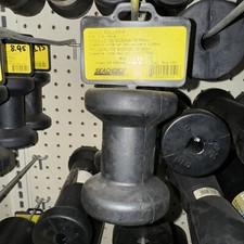 Seachoice 4" X 5/8" Black Rubber Spool Roller w/Plastic Sleeve 56151