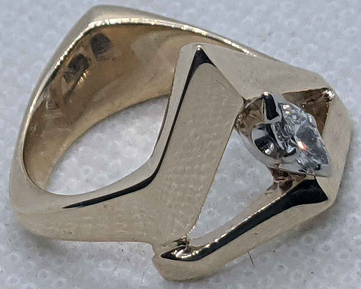 14k Solid Yellow Gold Designer Single Diamond Odd… - image 16