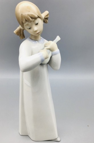 Statuina porcellana LLADRO 8" ragazza trecce che suona violino/mandolino #4871 musica - Foto 3 di 11