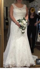 Hochzeitskleid - Klasse im Stil - Größe 20 (mehr wie 18)