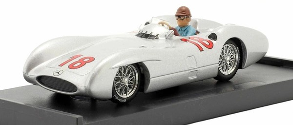 F1 Mercedes Benz W196C #18 J.M. Fangio World Champion 1954 1/43 Brumm-image