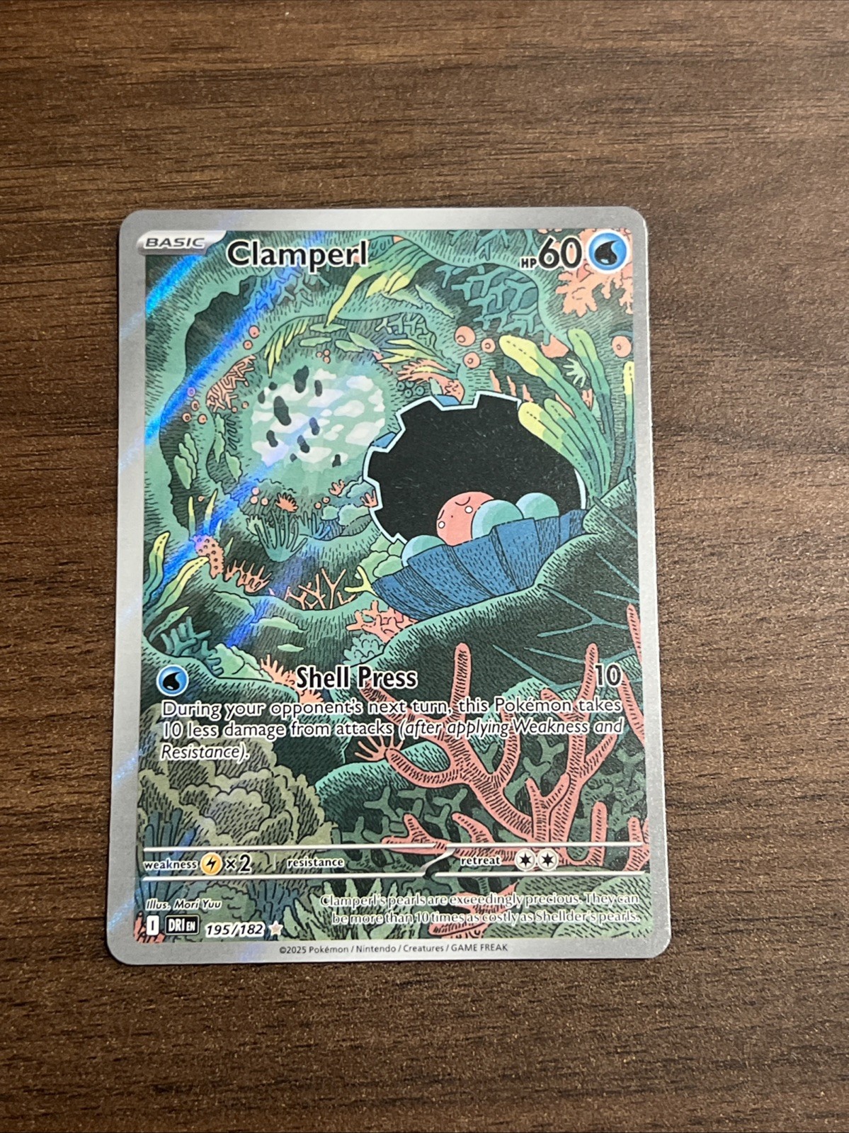 Clamperl 195/182 Sv10: Destined Rivals Holo