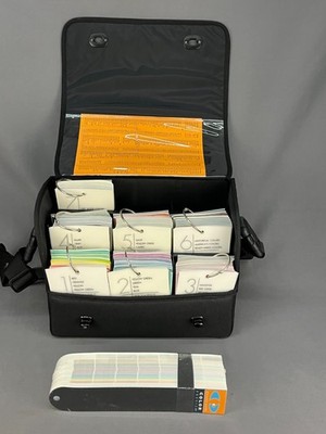 Benjamin Moore Color Preview Paint Samples With Carrying Case + Strap