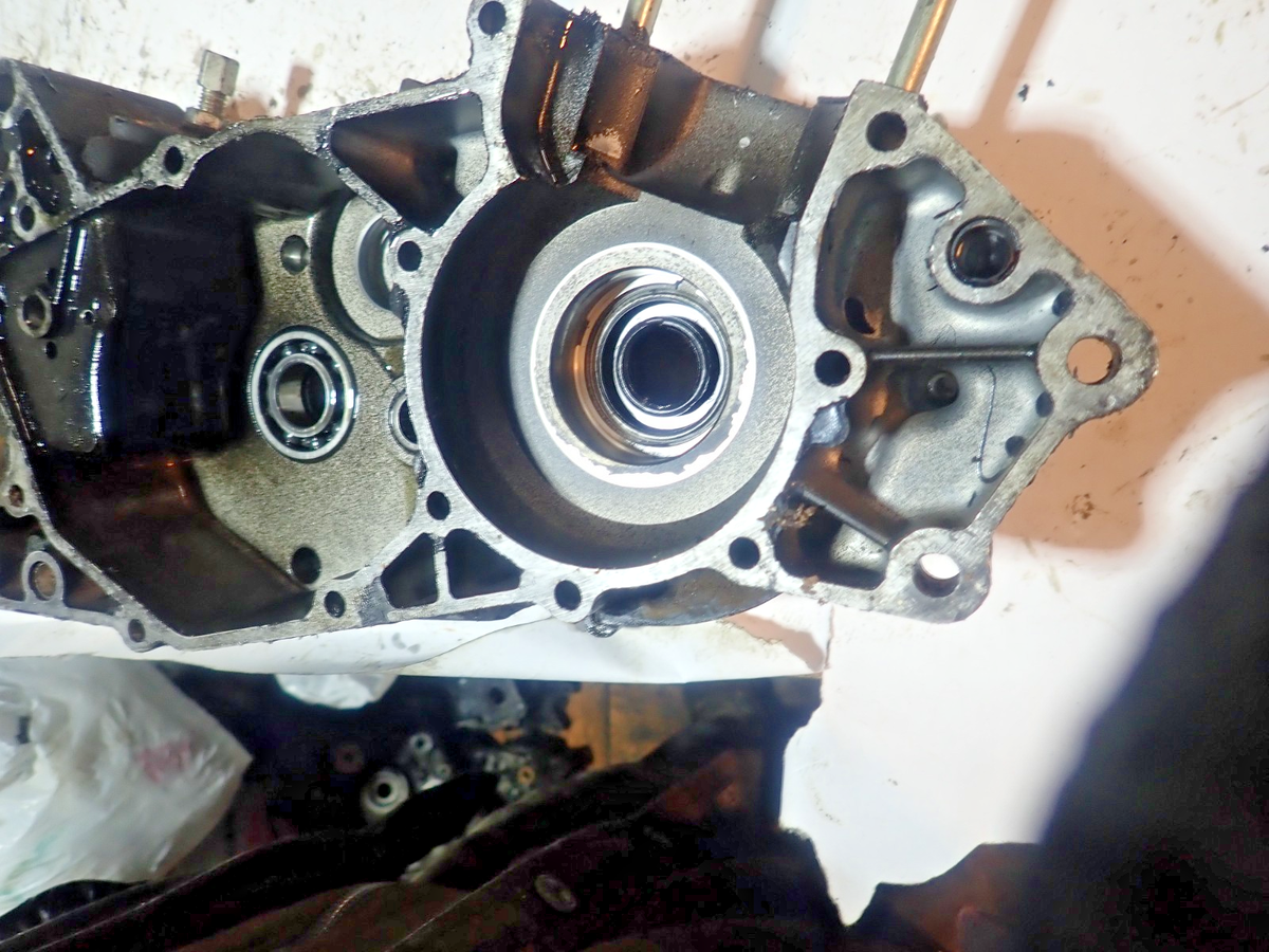 Kawasaki KE 125 KE125 Left/Right Engine/Motor Cases Crankcases | eBay