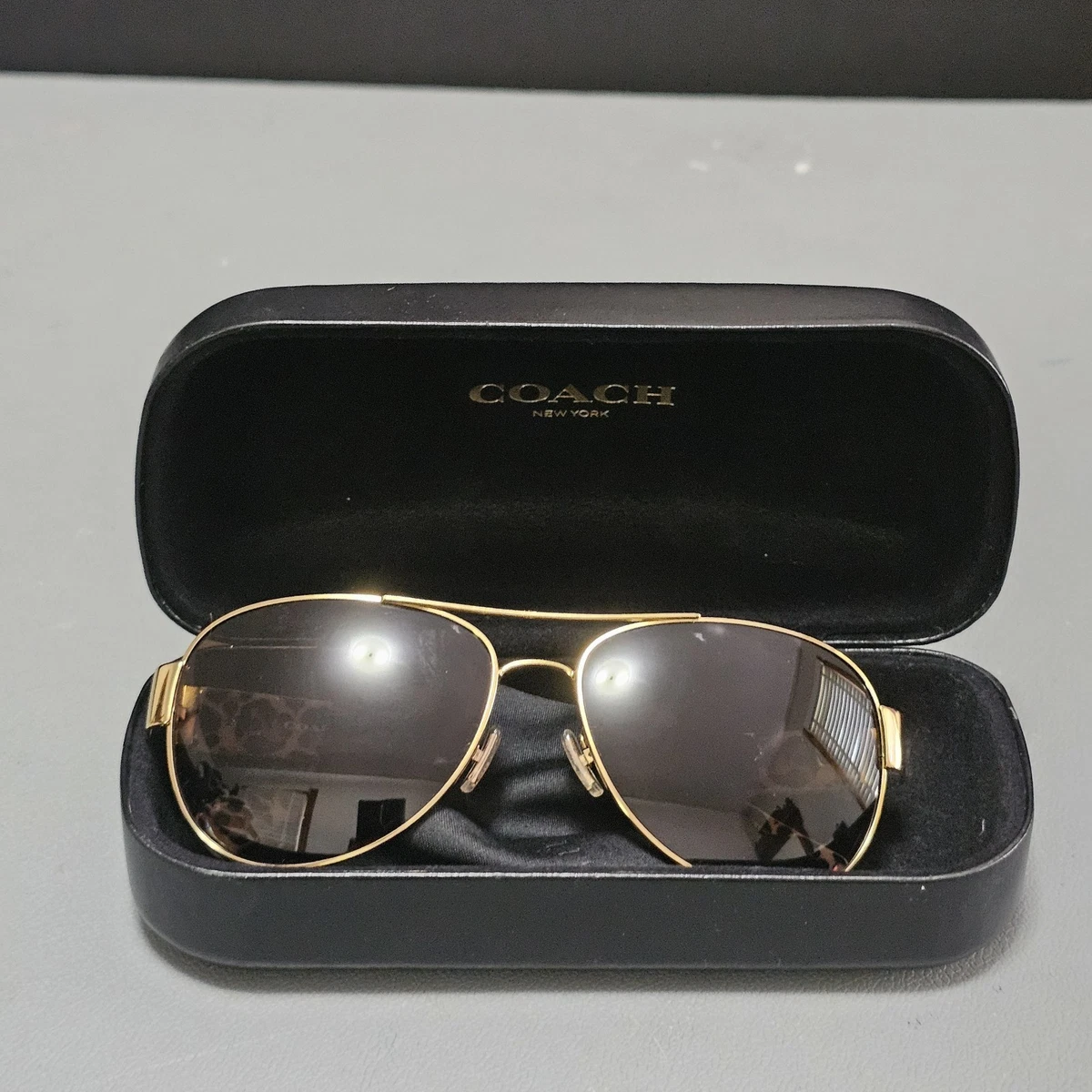 Coach Women\'s HC7073B HC/7073/B Pilot Sunglasses (NWT) Coach Aviator Sunglasses for Women for sale | eBay main image 3