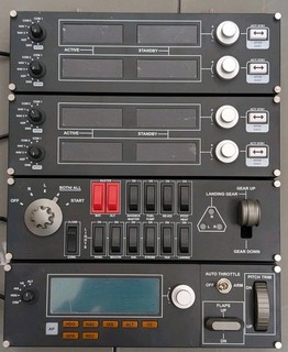 Paneles de radio de vuelo Logitech (Saitek) Pro panel de interruptores paquete de múltiples paneles