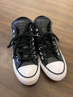 Converse Chuck Taylor All Star Woman s 5 Black Leather Mid Top Sneaker Uni Shoes