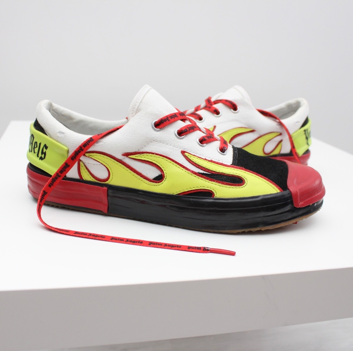 Men's Authentic PALM ANGELS Flame Low Top Sneakers RARE Size 42 US9