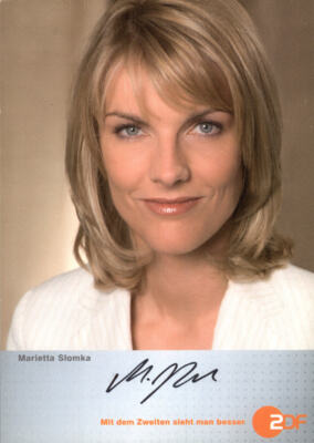 Marietta Slomka UH - ZDF presenter - original signed autograph card postcard 3835
