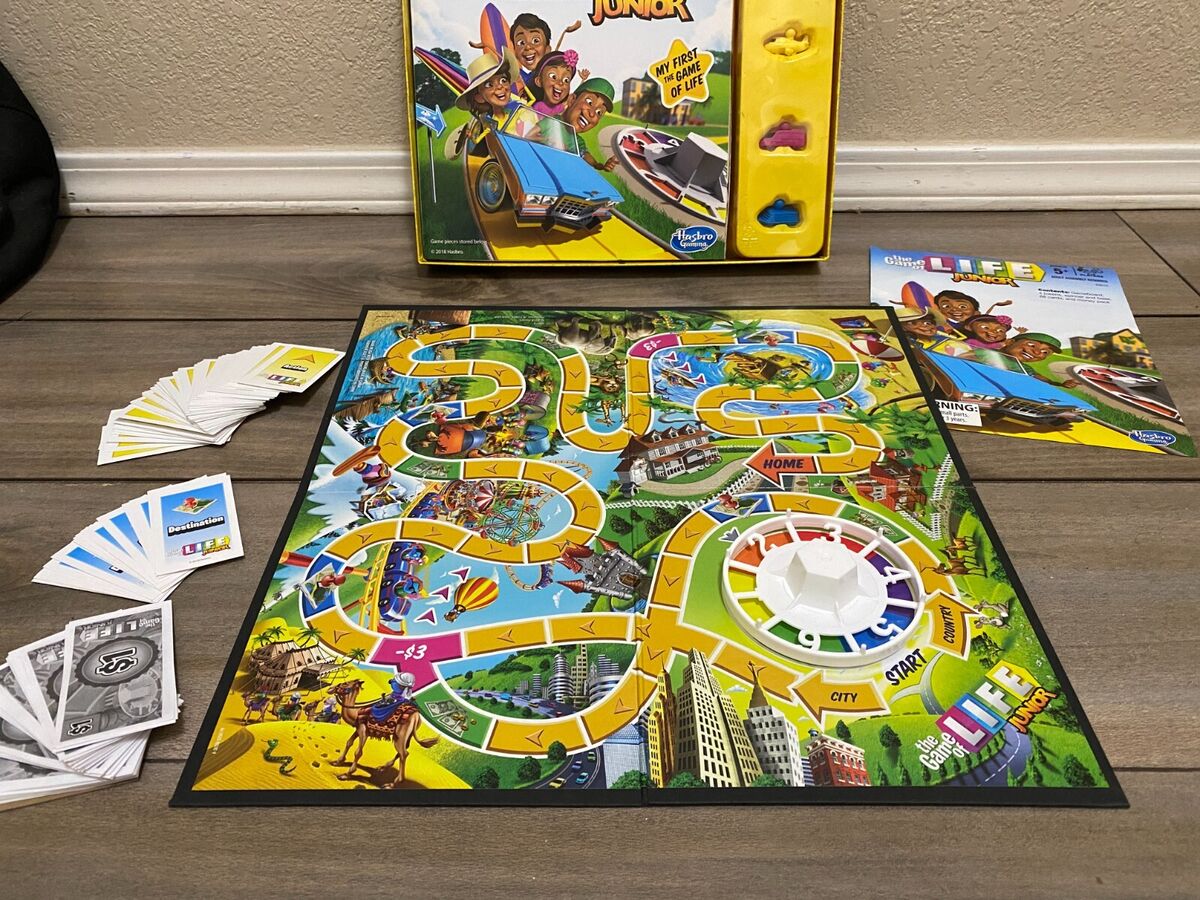 the Game of Life Junior Board Game, Game for Kids Ages 5 and up