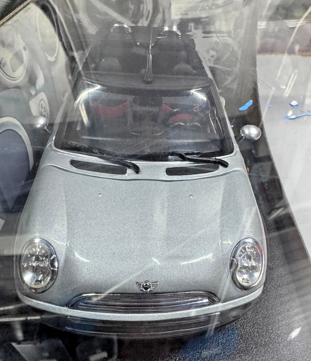 727 ホットウィール　1/18 ミニクーパー　カブリオ MINI COOPER CABRIO 1:18 DIECAST MODEL BY HOT WHEELS – COLLECTIBLE
