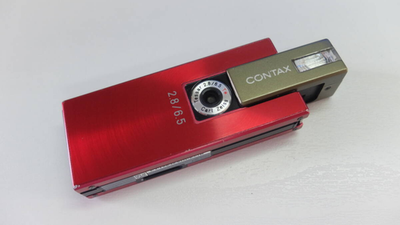 Contax i4R red compact digital camera English Language Contax i4R red compact digital camera English Language