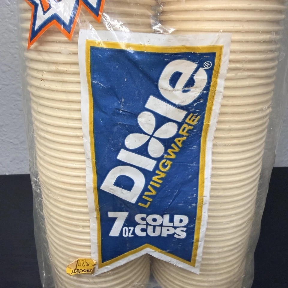 Tazas frías vintage Dixie Livingware 89-7 oz. Narcisos Florales Vintage RARO 1982 Foto 3 de 4