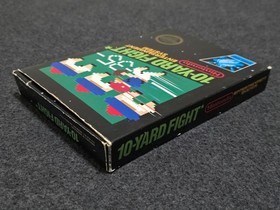 NES Nintendo 10-YARD FIGHT Complete HANGTAB CIB Black Box Game Hang Tab 5 Screw