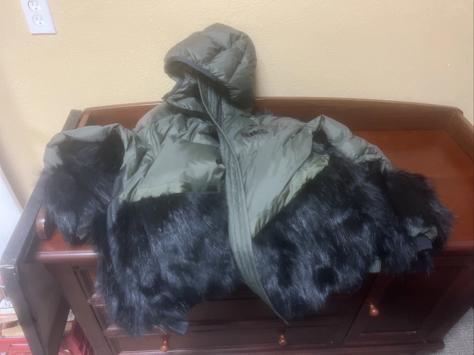 Women’s Nike Sacai Winter Coat S#CT3267 XL-TG-TG - Image 2 of 4