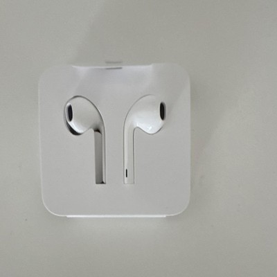 Apple EarPods Wired In-Ear Headphones White Double Earbud 2020s
